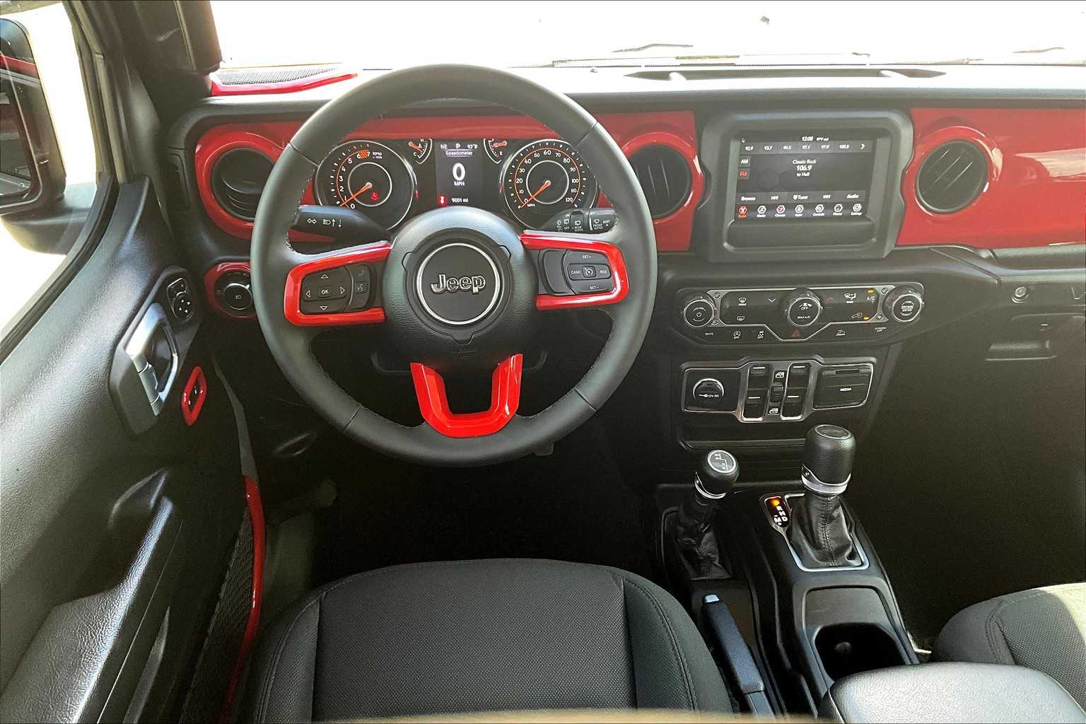 2023 Jeep Wrangler High Tide photo 5