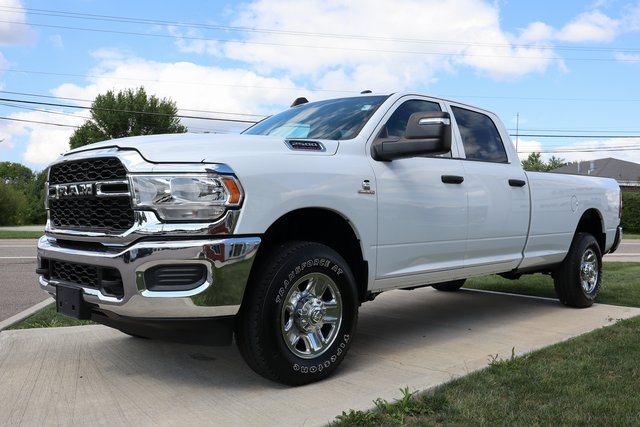 2023 Ram 2500 Tradesman photo 7