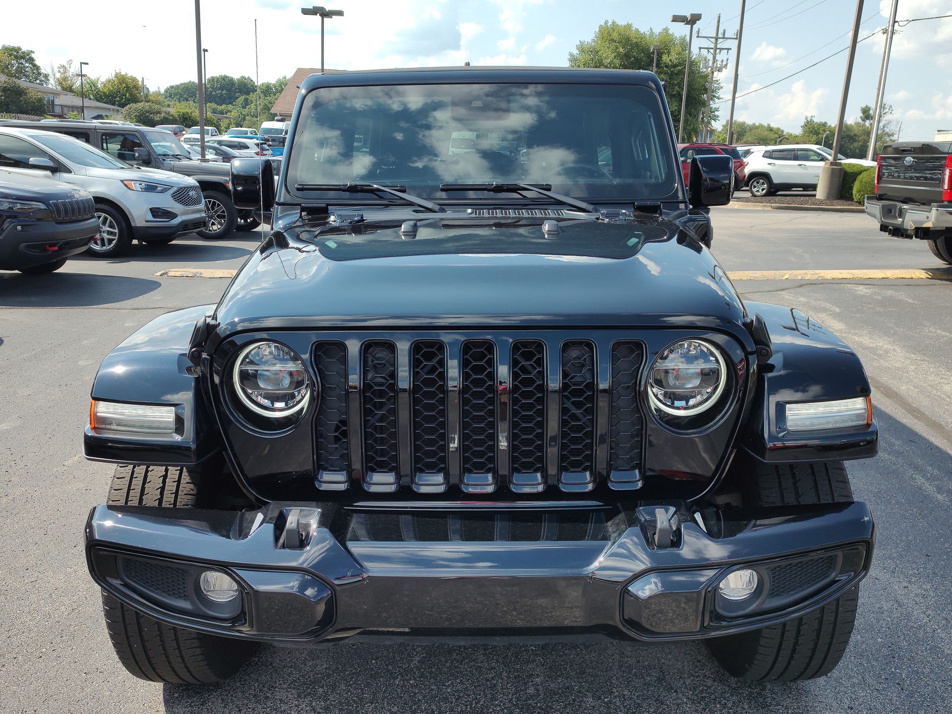 2022 Jeep Wrangler Unlimited Sahara High Altitude 4xe photo 11