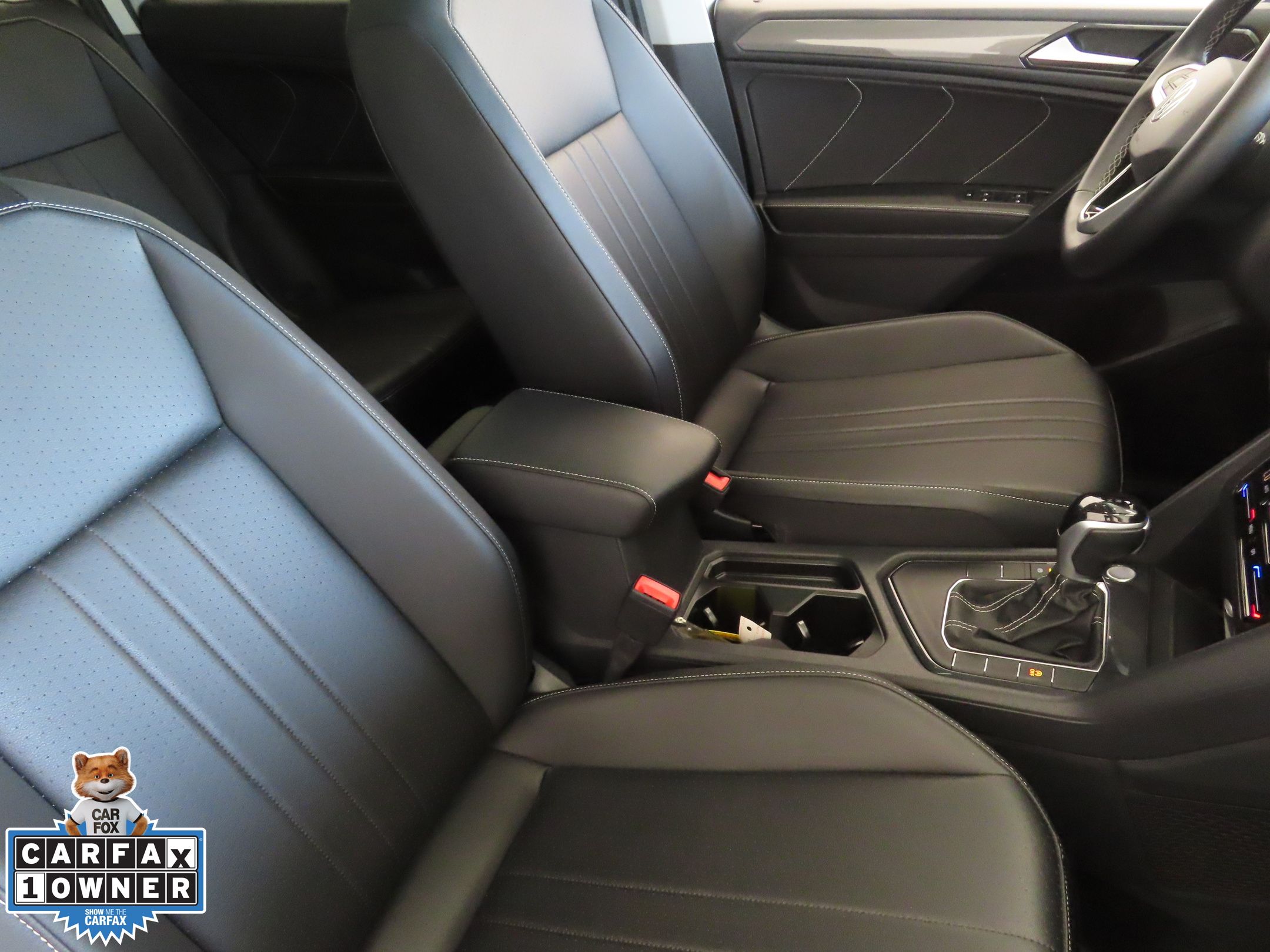 2023 Volkswagen Tiguan SE photo 24