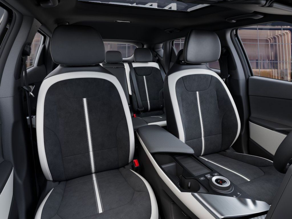 2025 Kia EV6 GT-Line photo 12