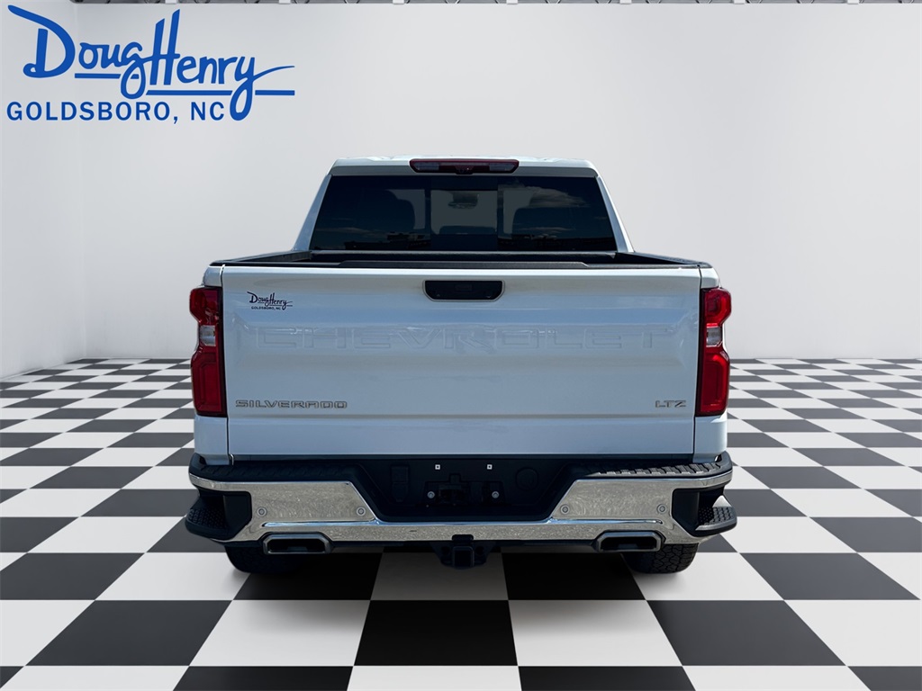 2024 Chevrolet Silverado 1500 LTZ photo 4