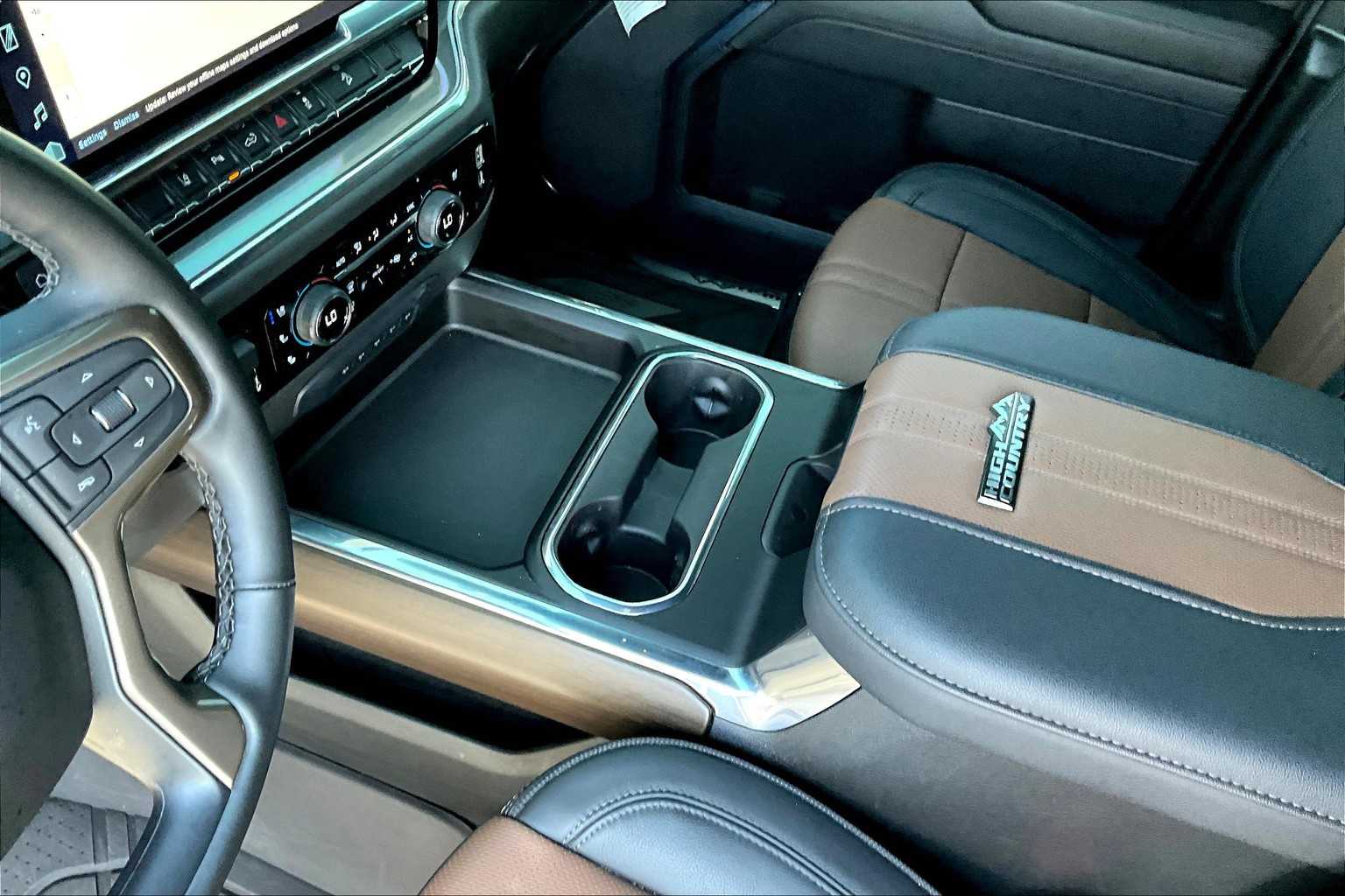 2024 Chevrolet Silverado 2500HD High Country photo 15