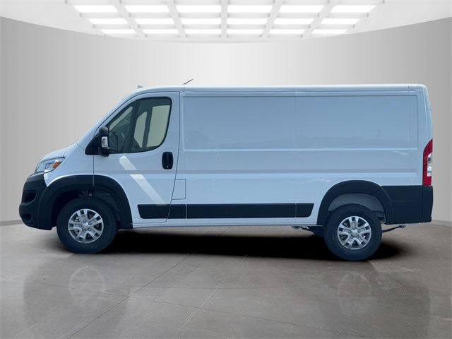 2025 Ram ProMaster 1500 SLT Cargo Van photo 4