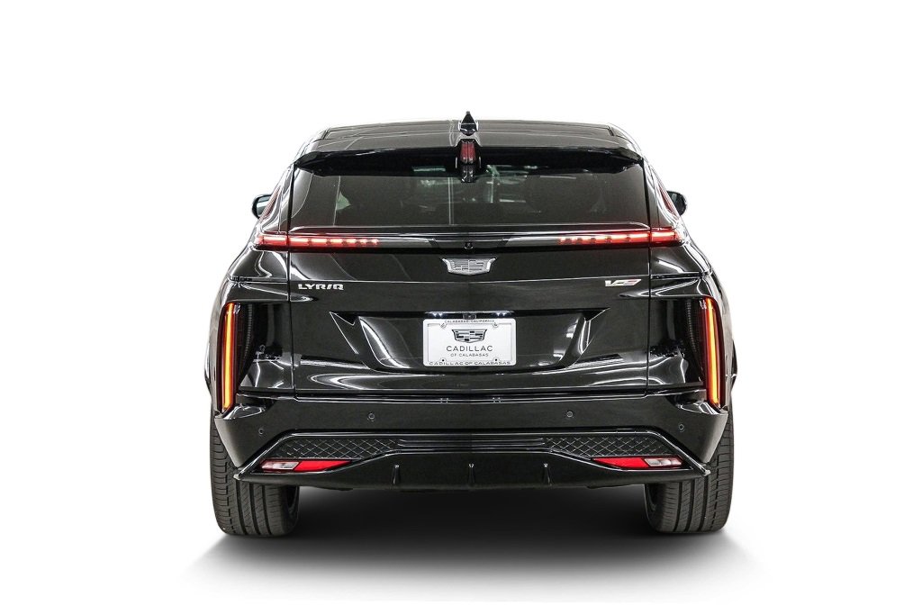 2026 Cadillac Lyriq photo 4