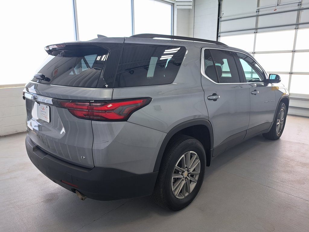 2023 Chevrolet Traverse Cloth photo 5
