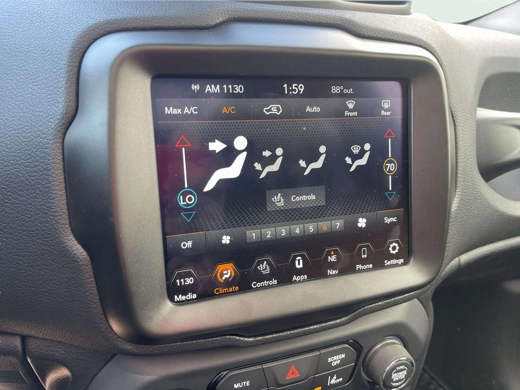 2023 Jeep Renegade Trailhawk photo 11