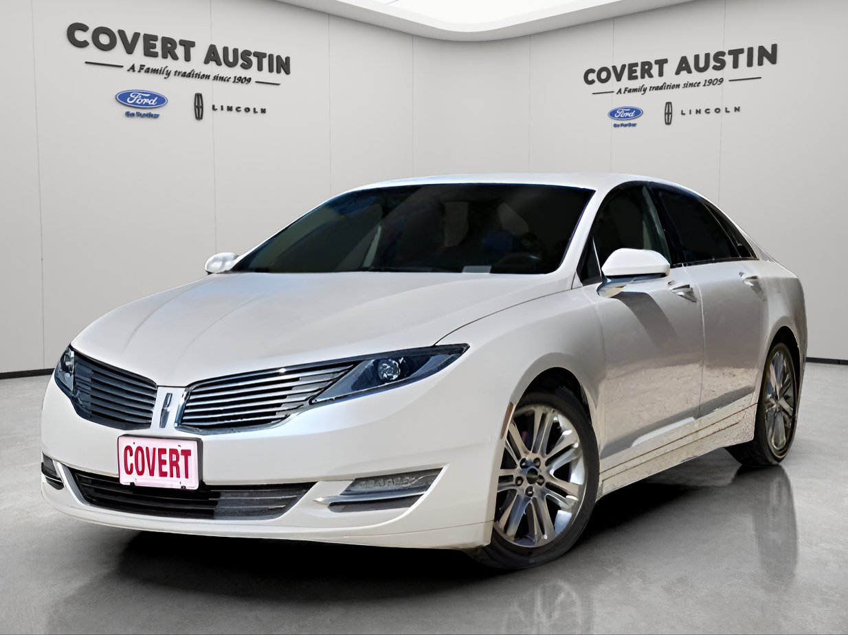 2016 Lincoln MKZ Hybrid's photo