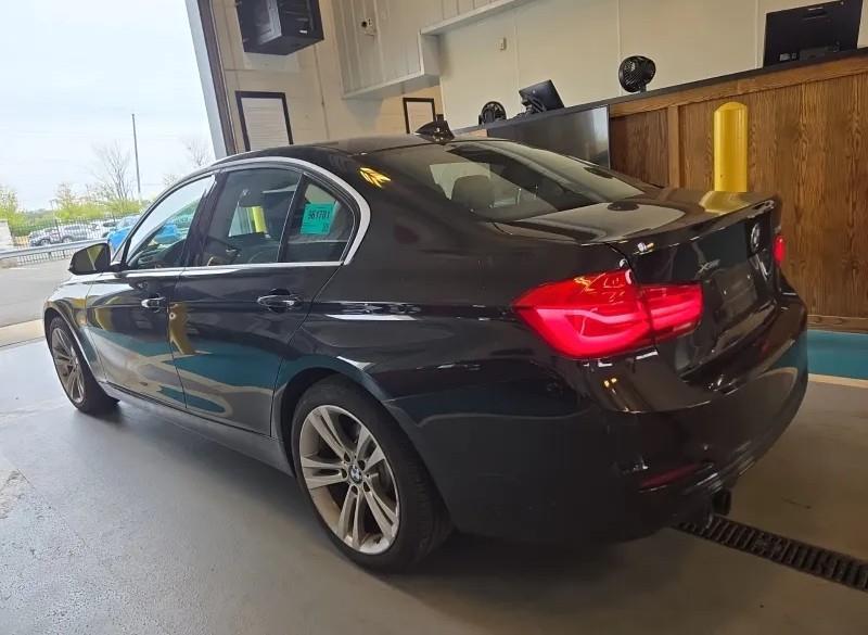 2018 Bmw 330i xDrive Sedan photo 3
