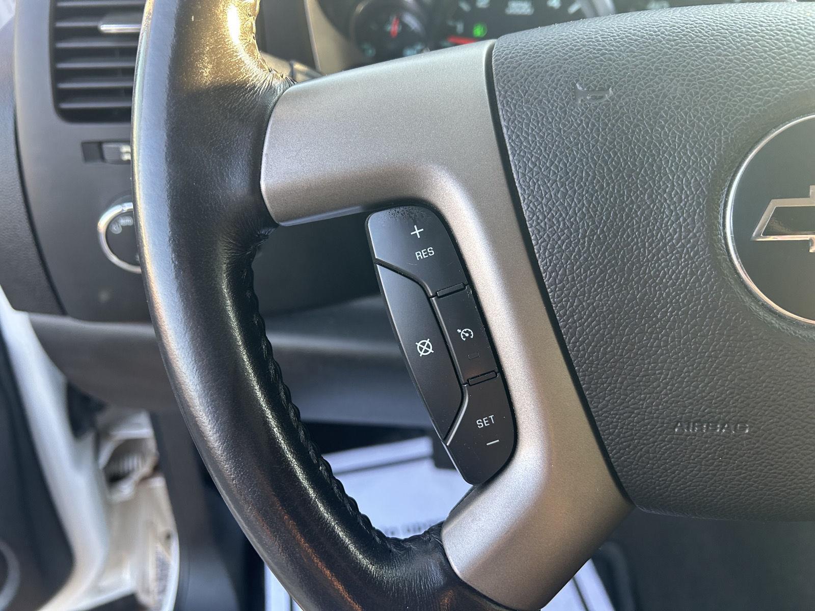 2012 Chevrolet Silverado 1500 LT photo 21
