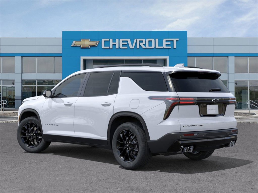 2026 Chevrolet Traverse photo 2