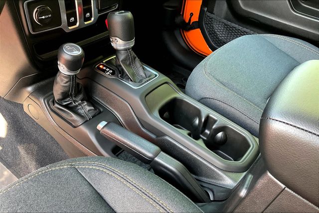 2025 Jeep Wrangler Sport S photo 9