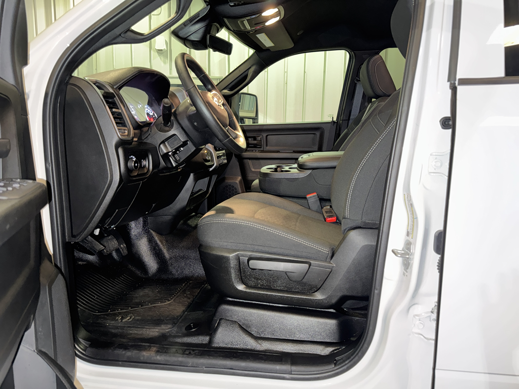2025 Ram 3500 Tradesman photo 25