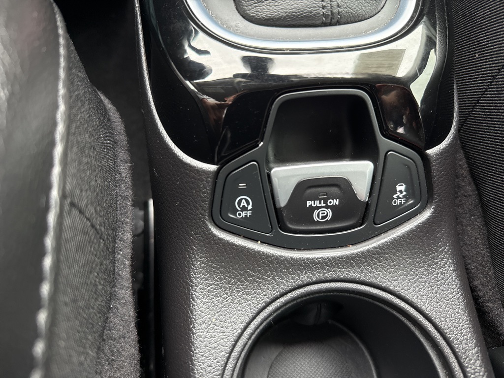 2020 Jeep Compass Altitude photo 29
