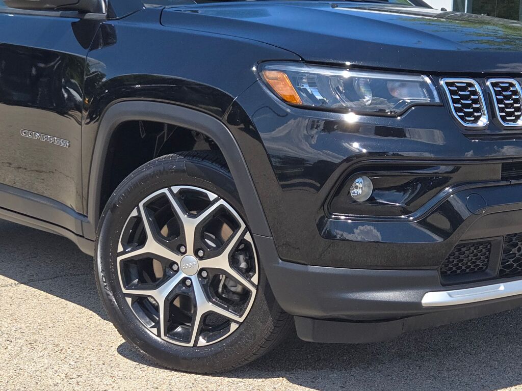 2024 Jeep Compass Limited photo 2