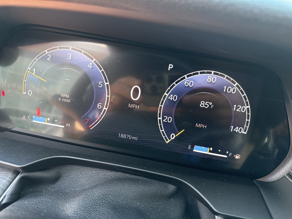 2023 Jeep Grand Cherokee Limited photo 3