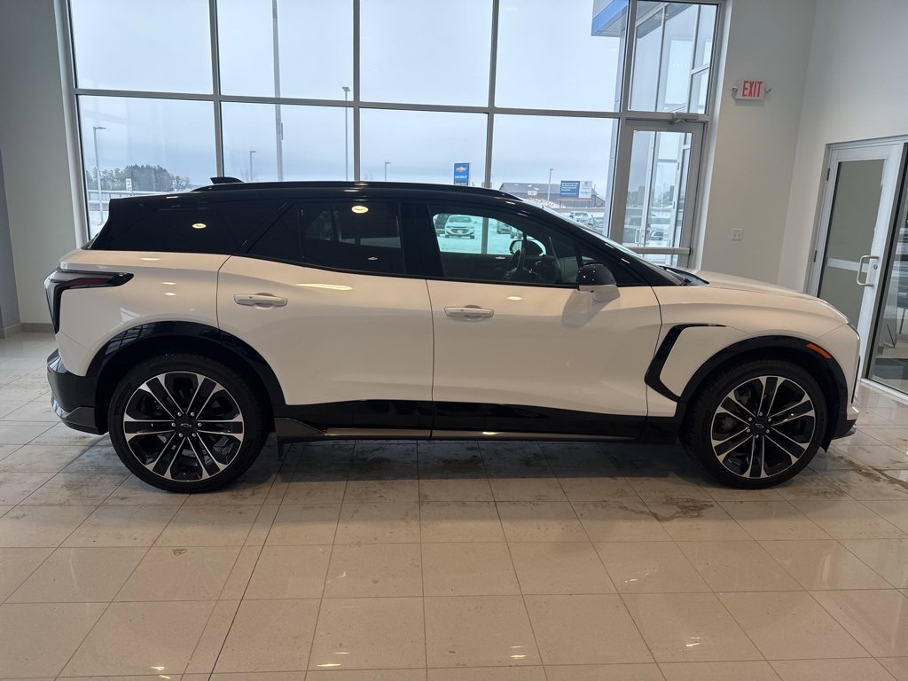 2025 Chevrolet Blazer EV SS's photo