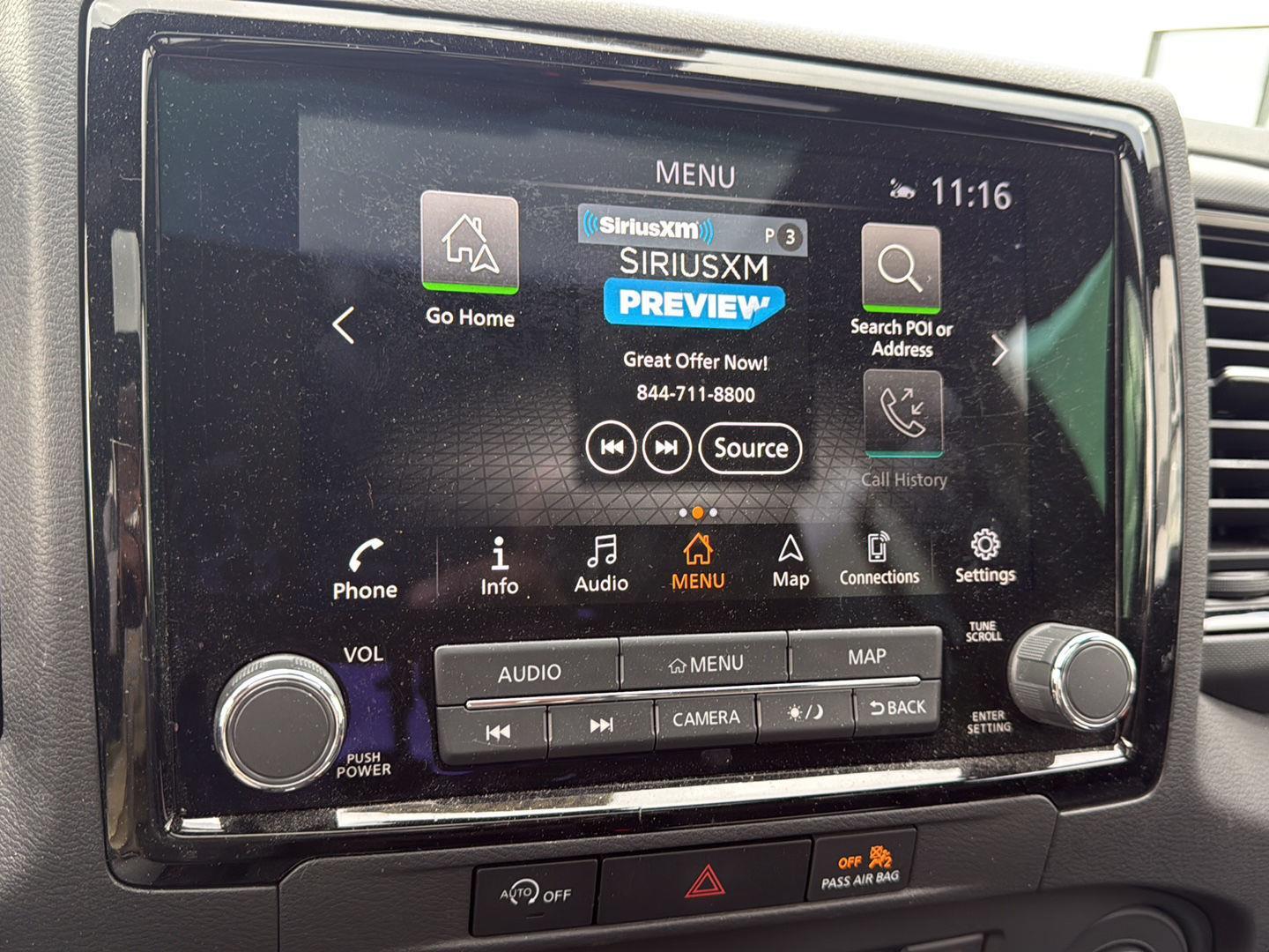 2023 Nissan Frontier PRO-4X photo 3