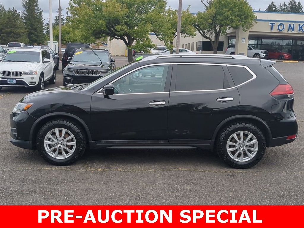 Used 2018 Nissan Rogue SV with VIN 5N1AT2MT7JC777248 for sale in Portland, OR