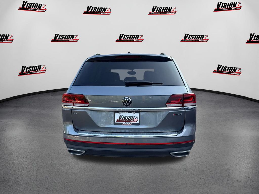 2022 Volkswagen Atlas SE photo 4