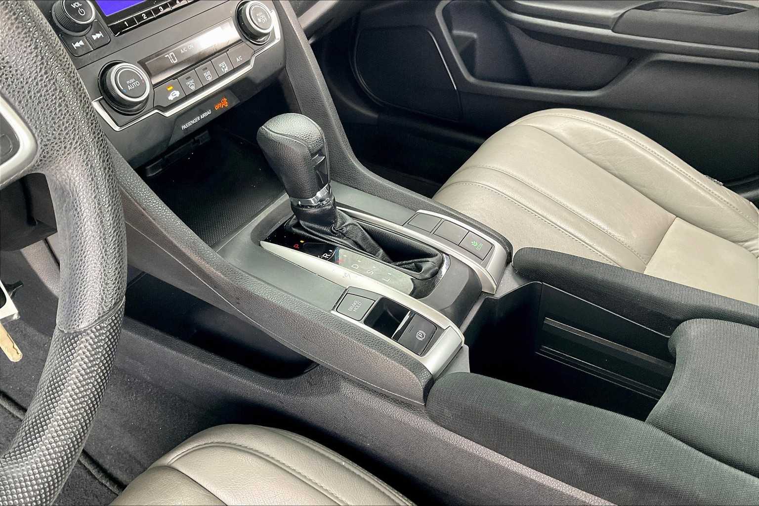 2020 Honda Civic LX photo 15
