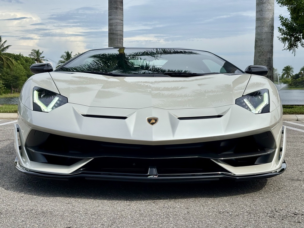 2020 Lamborghini Aventador SVJ Roadster photo 5