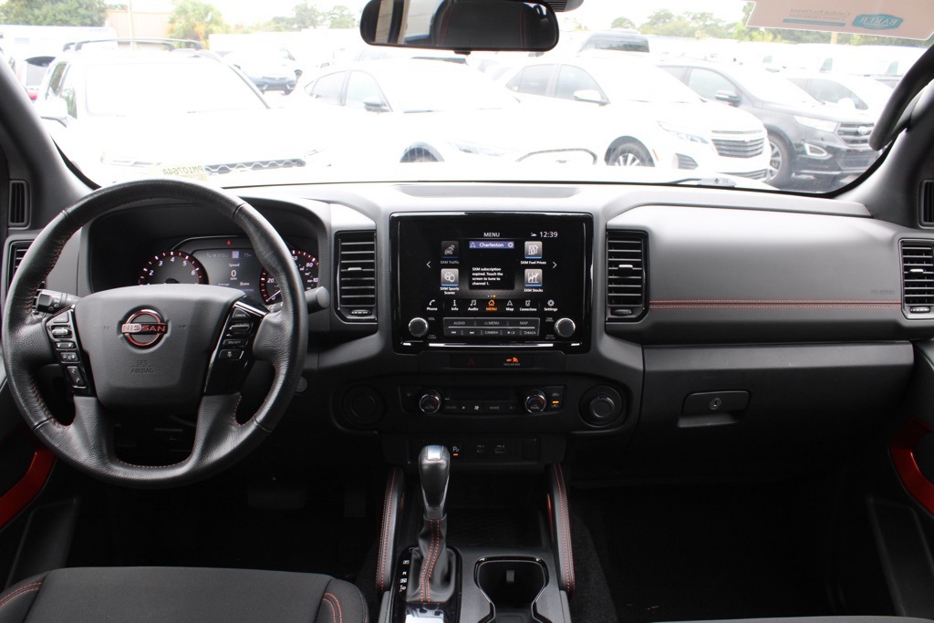 2022 Nissan Frontier Crew Cab PRO-X photo 26
