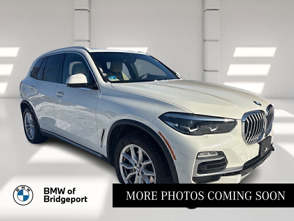 2021 BMW X5 40i's photo
