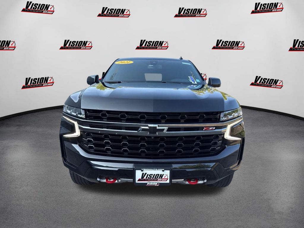 2021 Chevrolet Tahoe Z71 photo 2