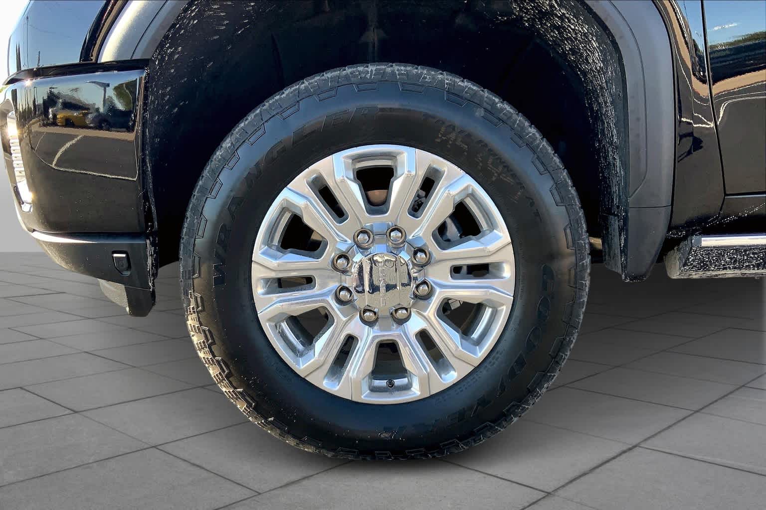 2022 Gmc Sierra HD Denali photo 9