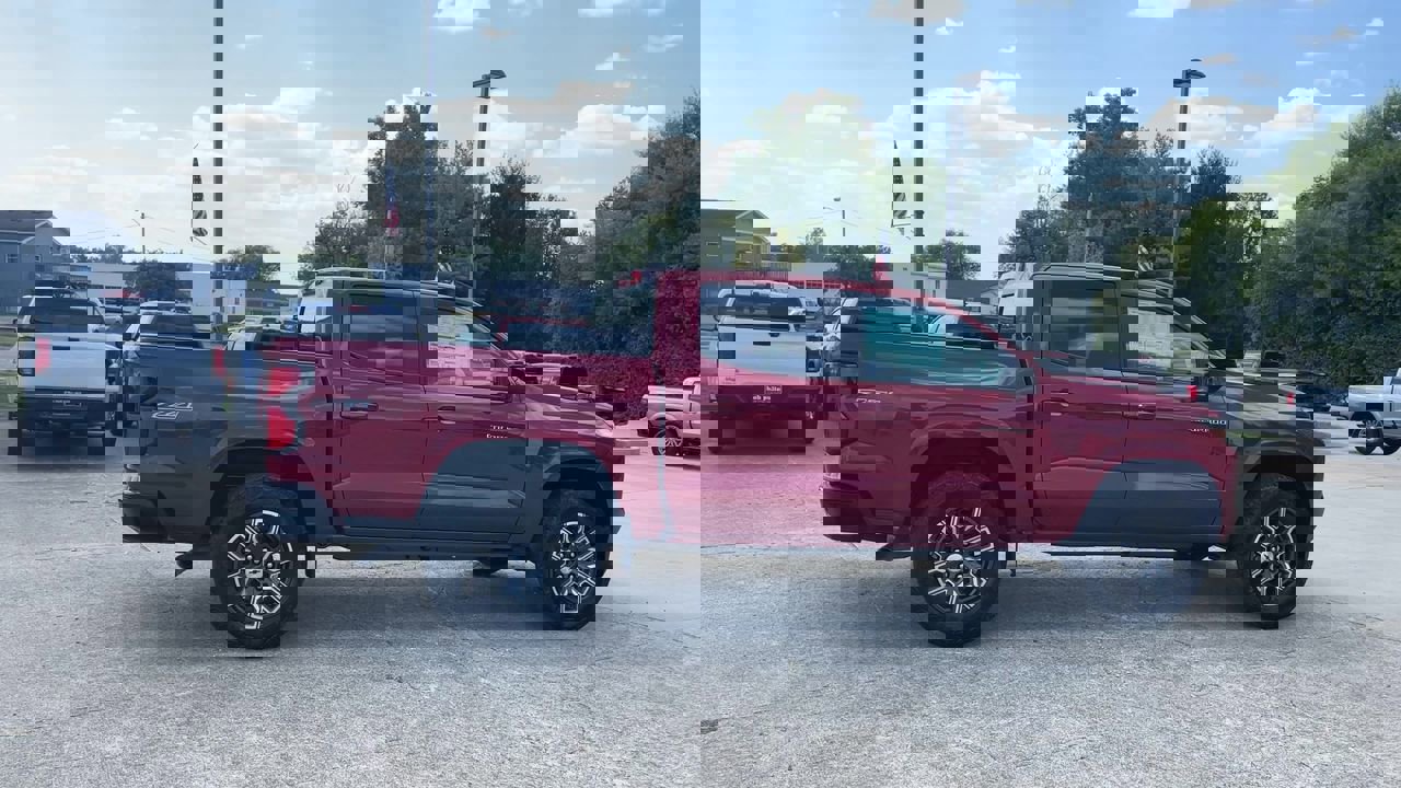 2026 Chevrolet Colorado Z71 photo 9