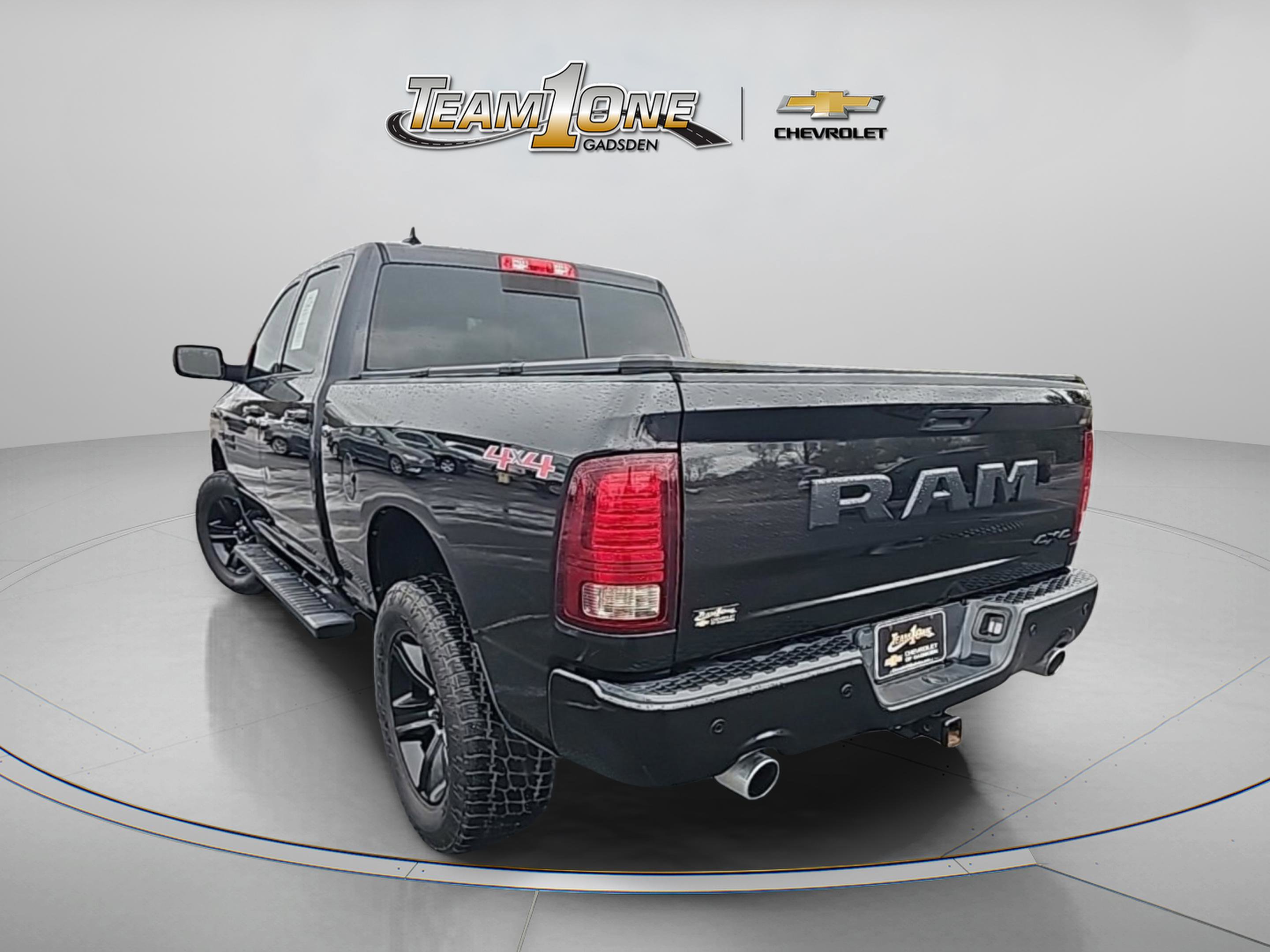 2017 Ram 1500 Sport photo 3