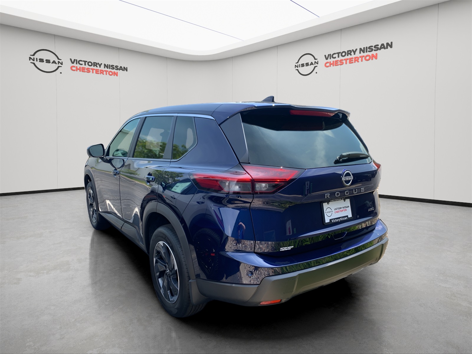 2026 Nissan Rogue SV photo 2