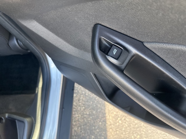2018 Ford Focus SE photo 18