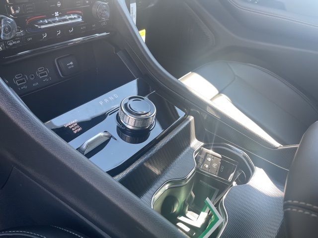 2025 Jeep Grand Cherokee Limited photo 16
