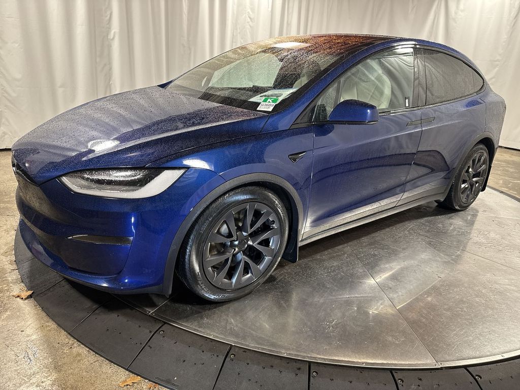 2022 Tesla Model X Plaid's photo