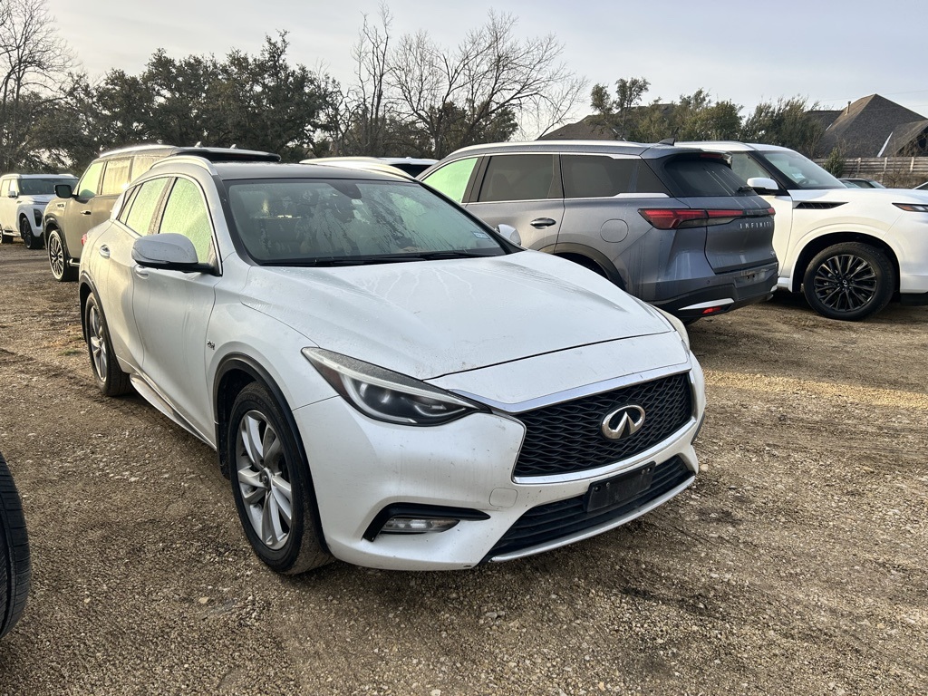 2018 INFINITI QX30 Premium