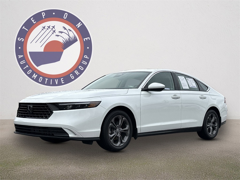 2024 Honda Accord EX's photo