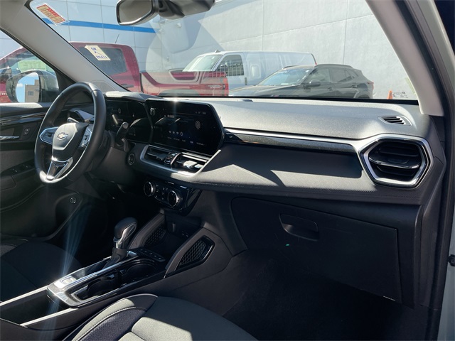 2025 CHEVROLET TRAILBLAZER - Image 28