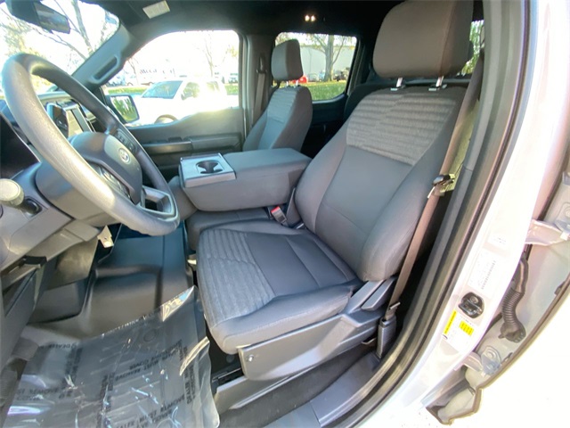 2023 Ford F-150 XL photo 3