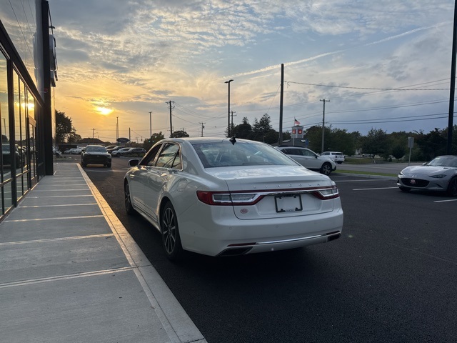 2020 Lincoln Continental Reserve photo 4