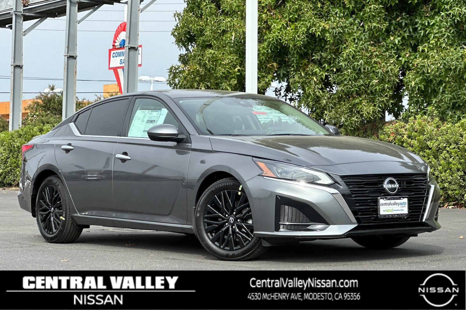 2025 Nissan Altima SV's photo