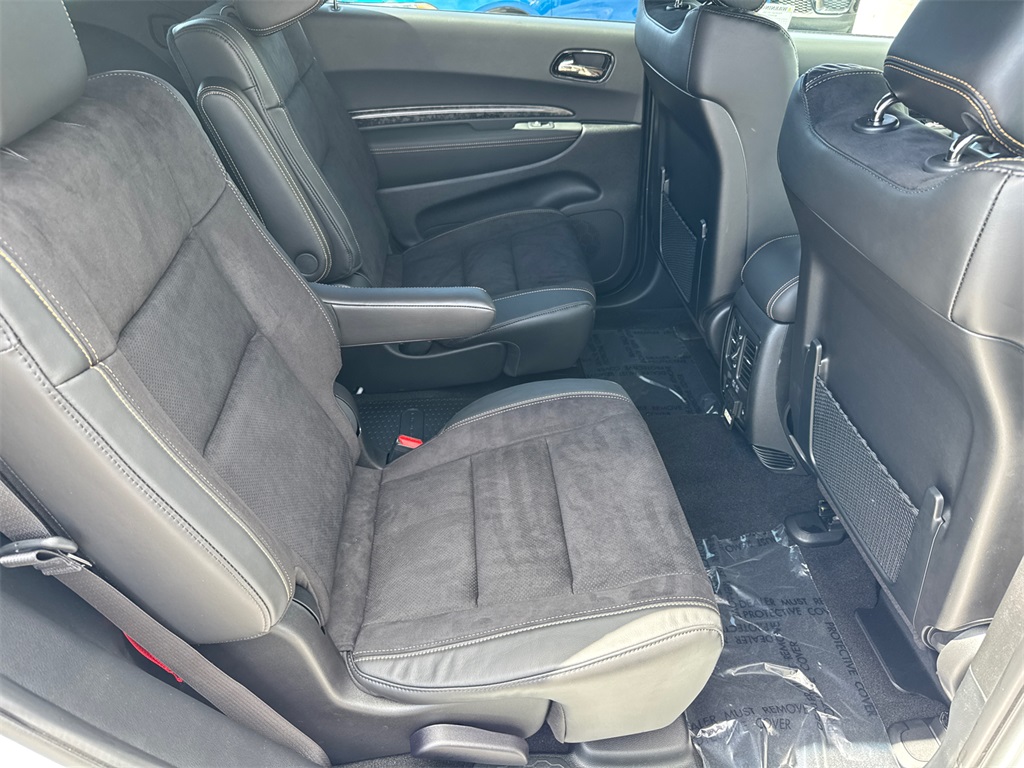 2025 Dodge Durango R/T Plus photo 18