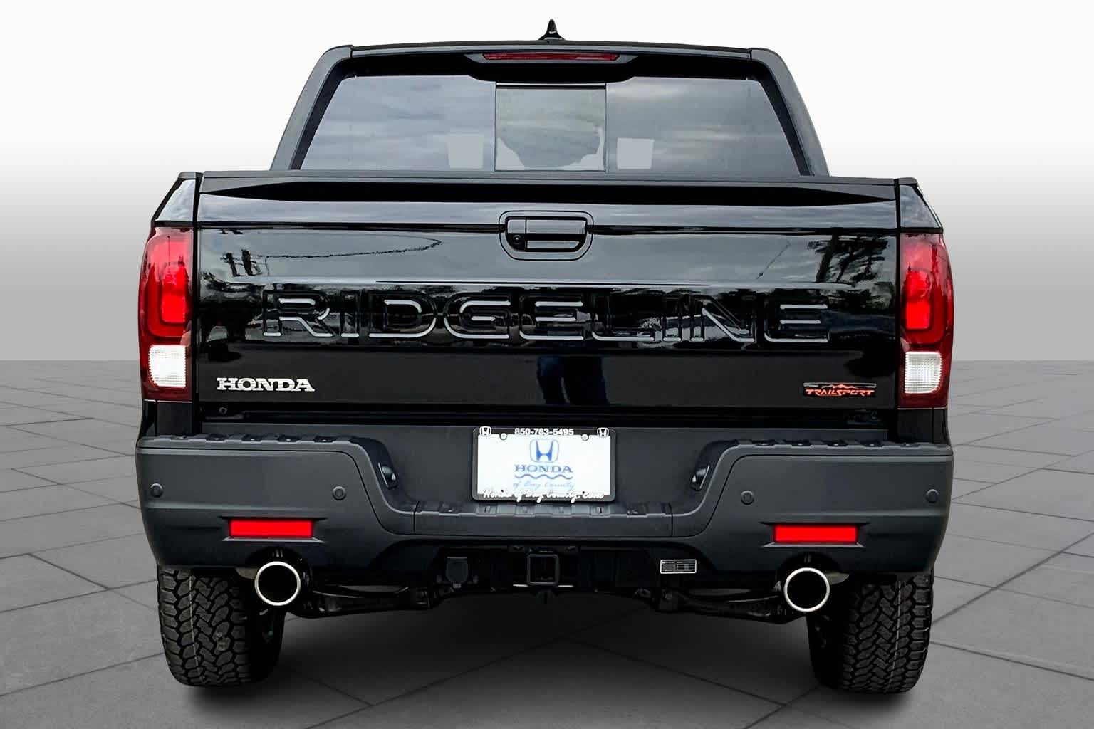 2025 Honda Ridgeline TrailSport photo 4
