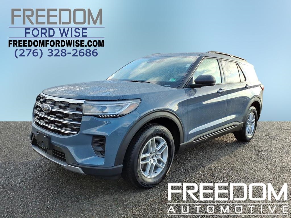 2026 Ford Explorer Active's photo