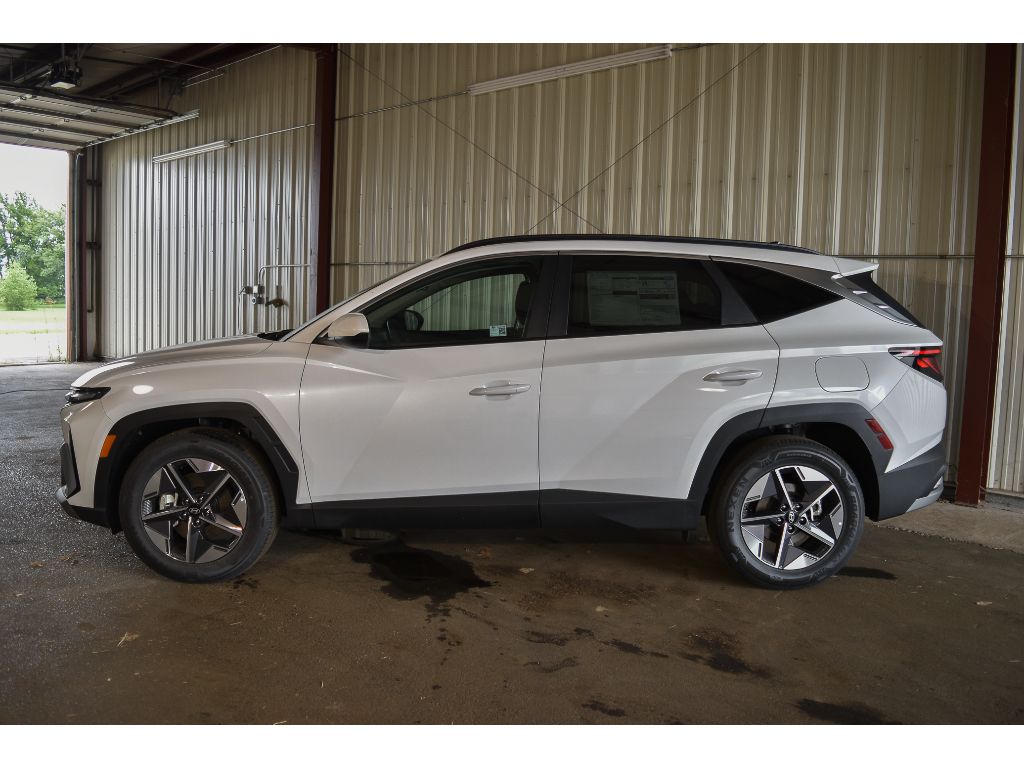 2025 Hyundai Tucson SEL photo 4