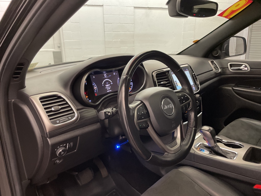 2019 Jeep Grand Cherokee Altitude photo 13