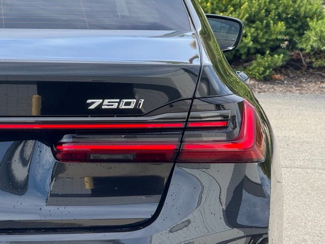 2022 Bmw 750Li photo 3
