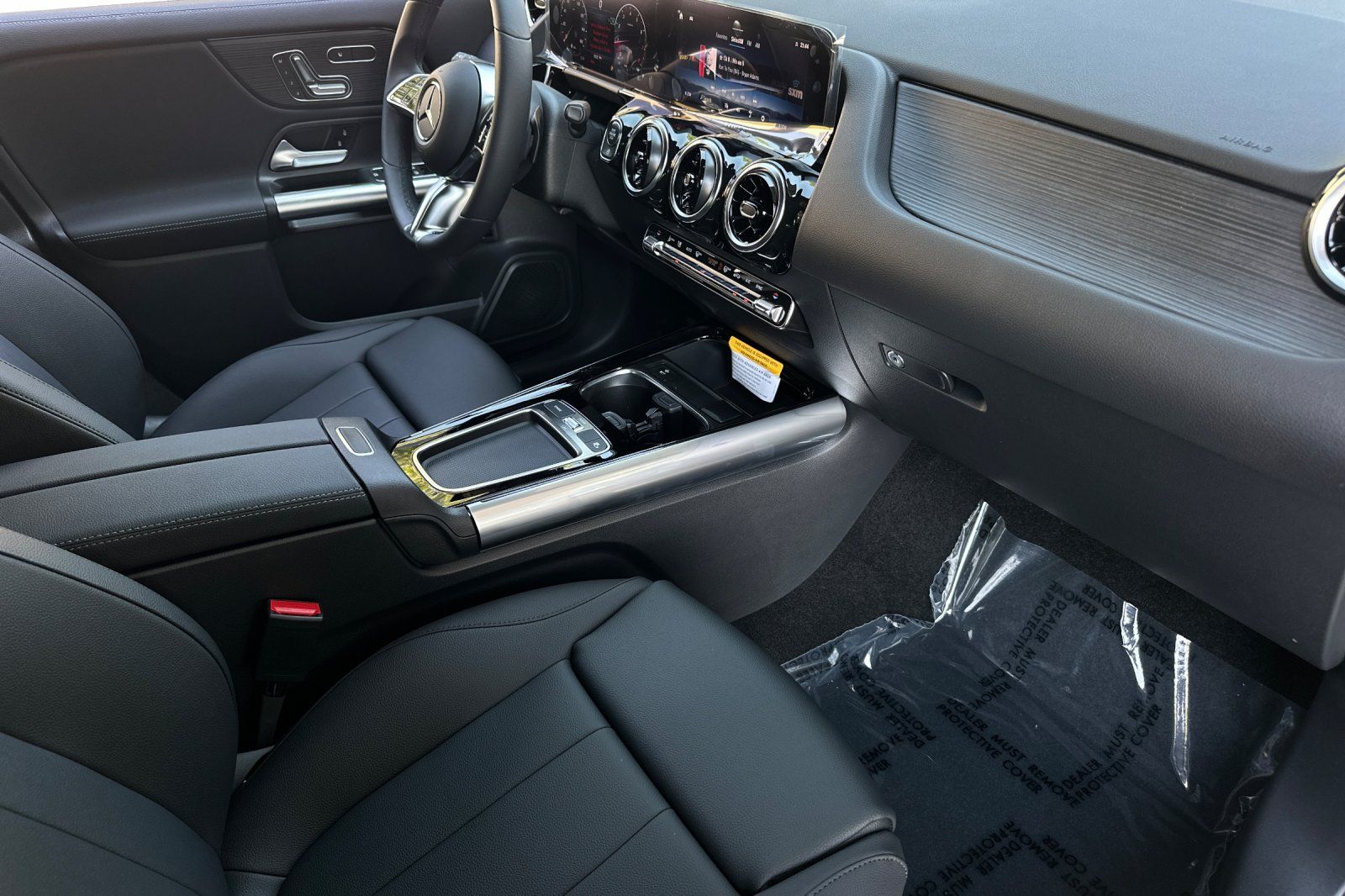 2026 Mercedes Benz GLA 250 photo 13