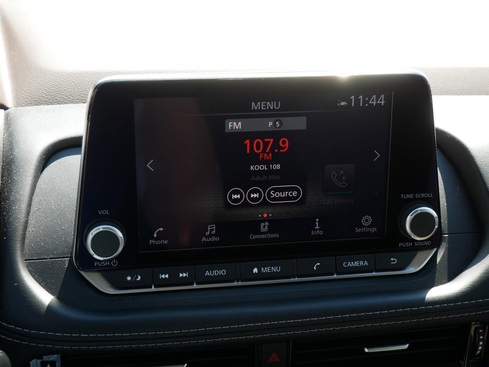 2023 Nissan Rogue SV photo 19